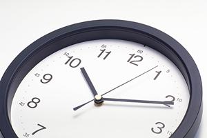 革製idホルダーで周りと差をつけるには